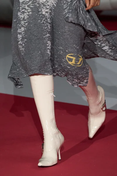 Look 70